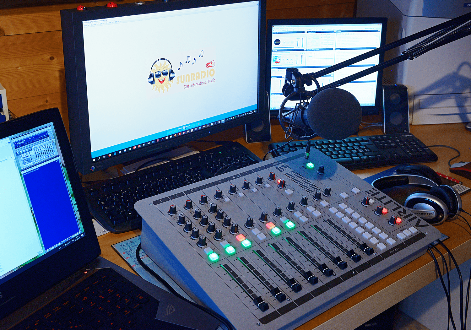 Sunradio Studio