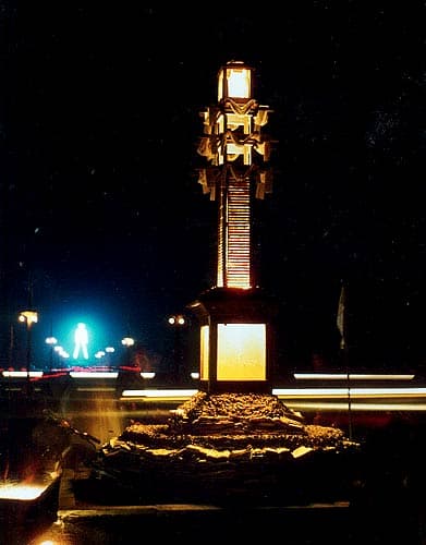 BM44684_The-Stupa-of-Limbo-by-Paul-Windsor