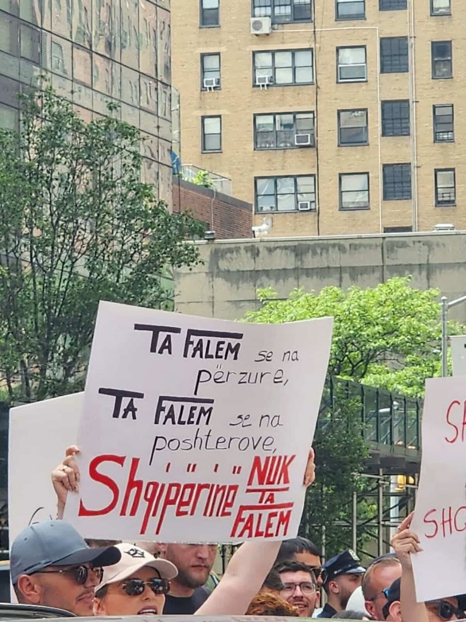 The city that never sleeps spoke Albanian today. 🇦🇱🗽