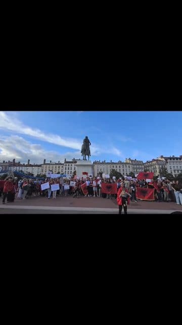 200 shqipe të Lyonit, një zë ! 🇦🇱❤️
