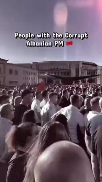 Albanians stand together. 🇦🇱