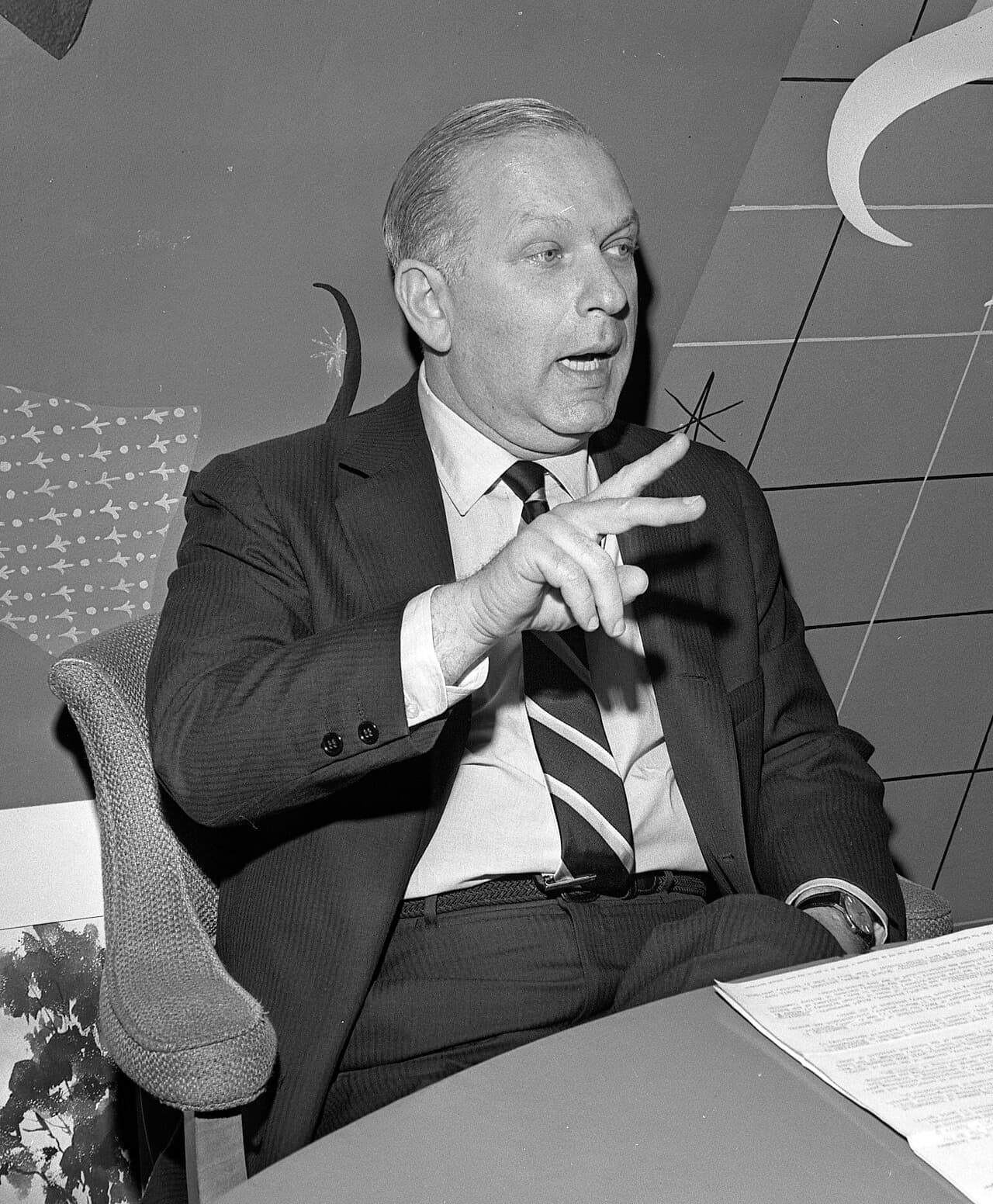 Bill Bernbach Co-Founds DDB