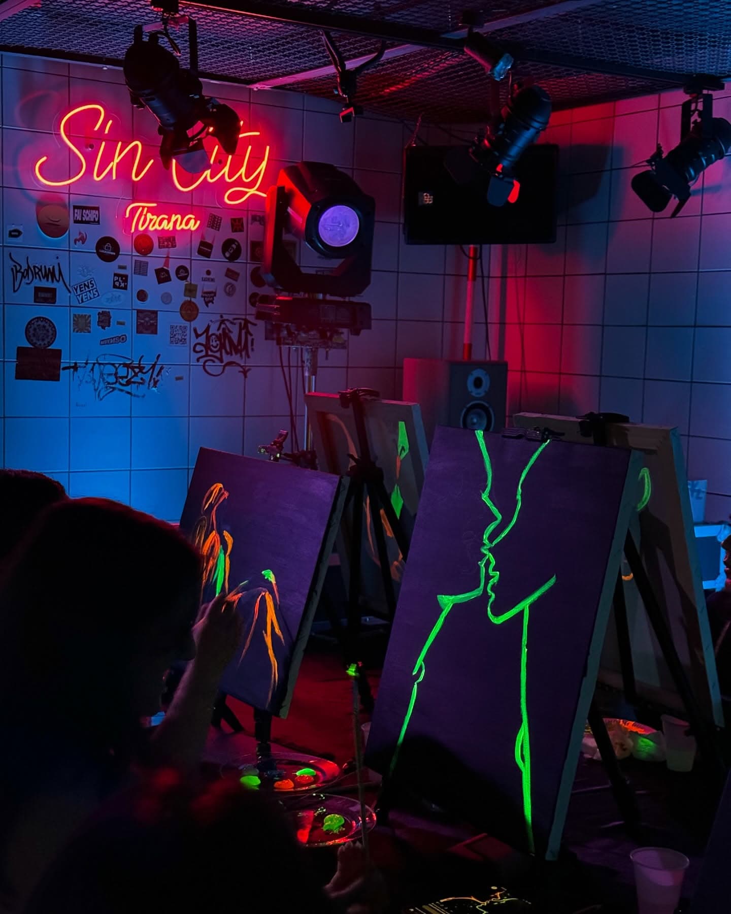 Neon Dreams & Glowing Scenes
