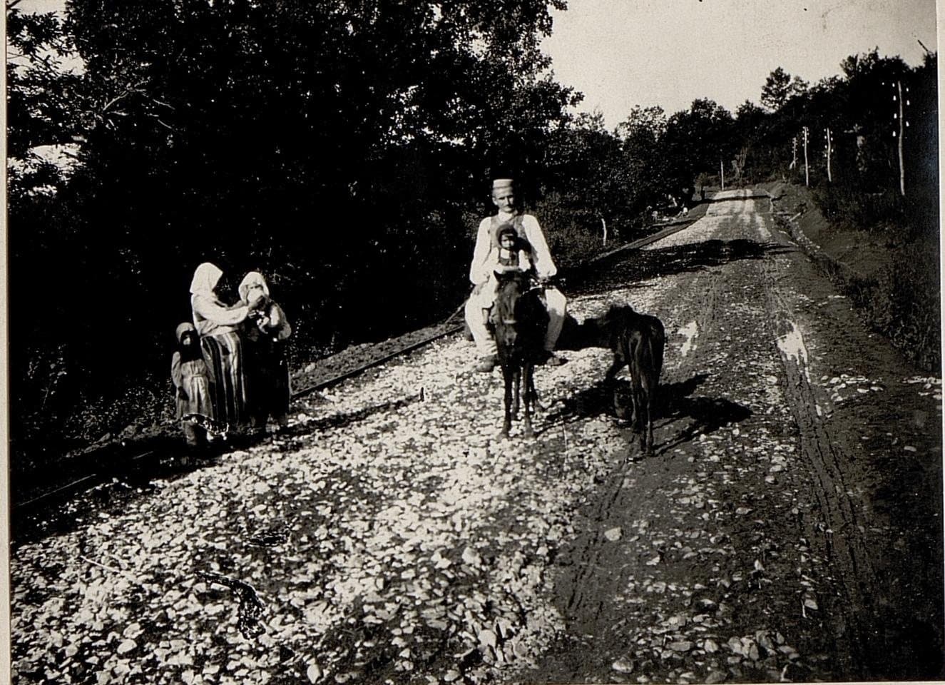 A Gheg family travelling near Mamurras
