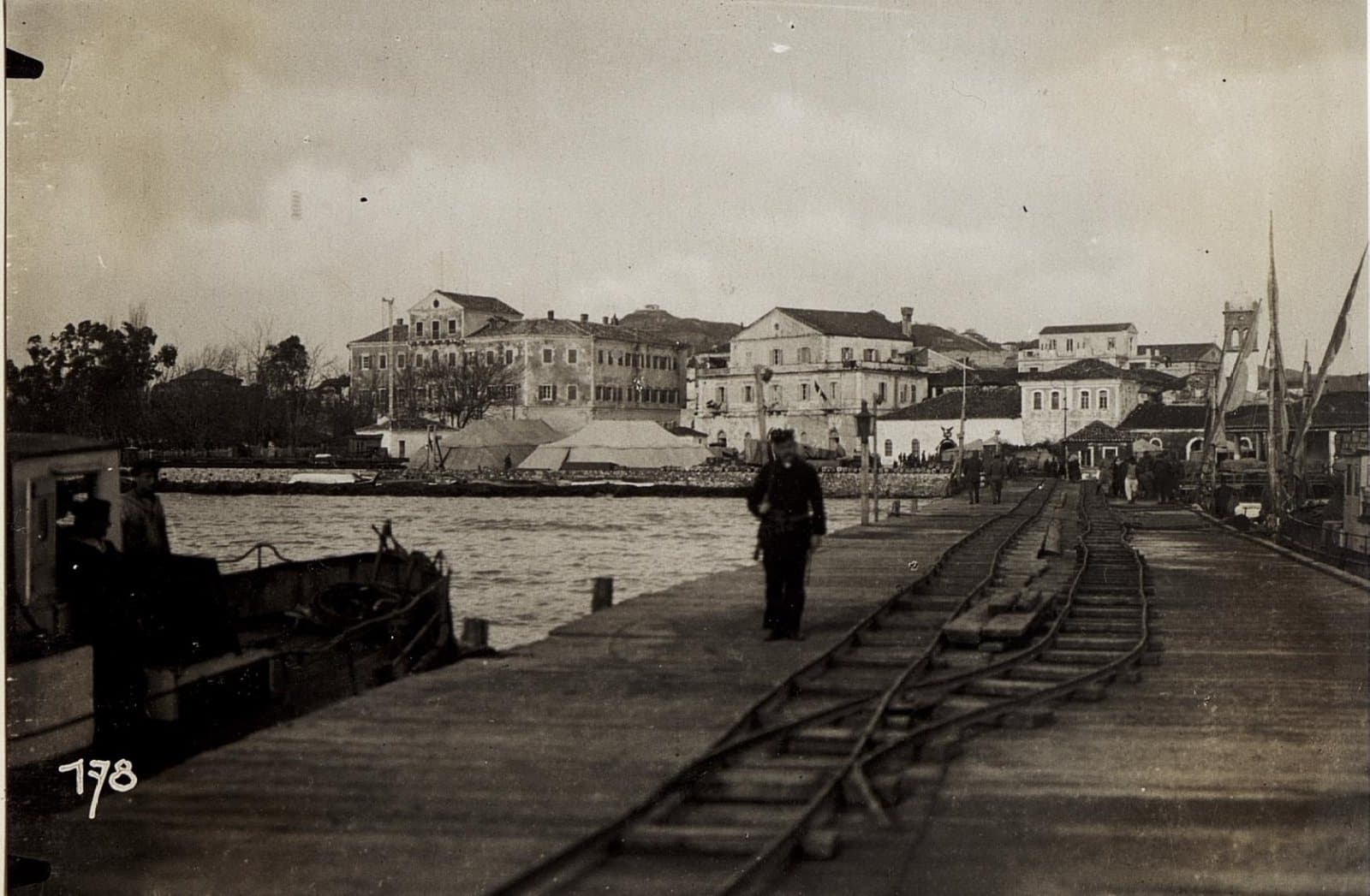 Prince Wied's residence seen from the mole at Durrës