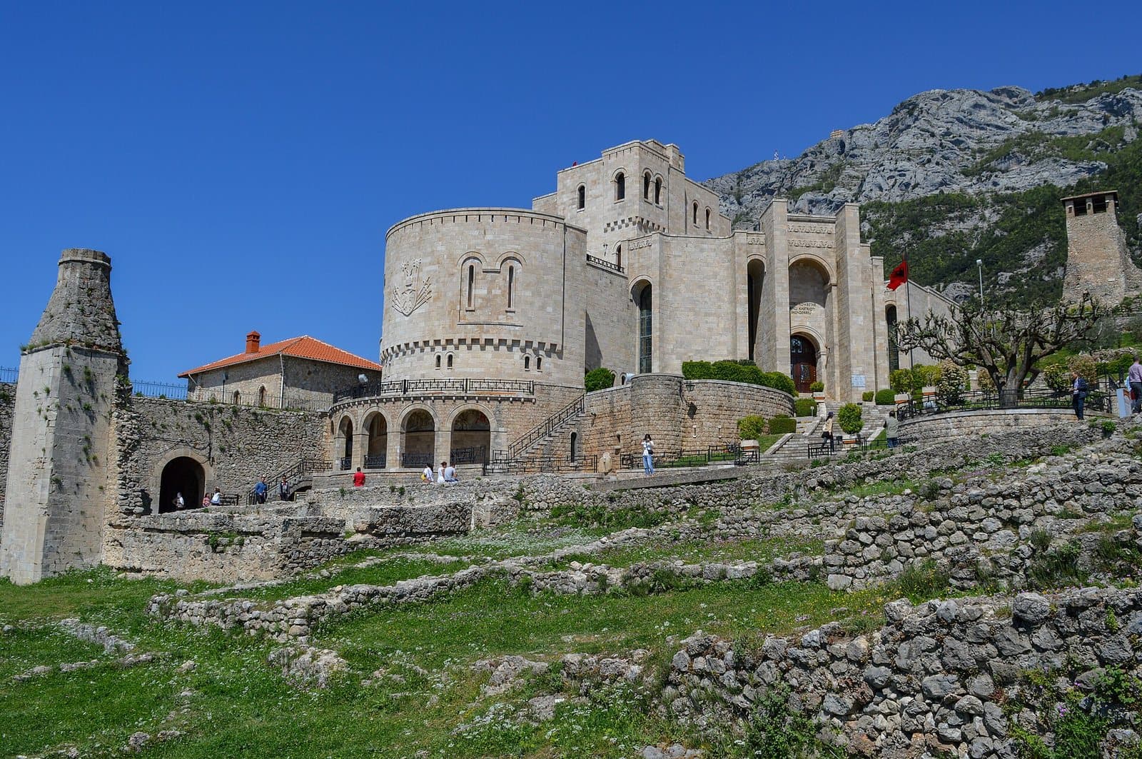 The minaret of the castle mosque at Krujë