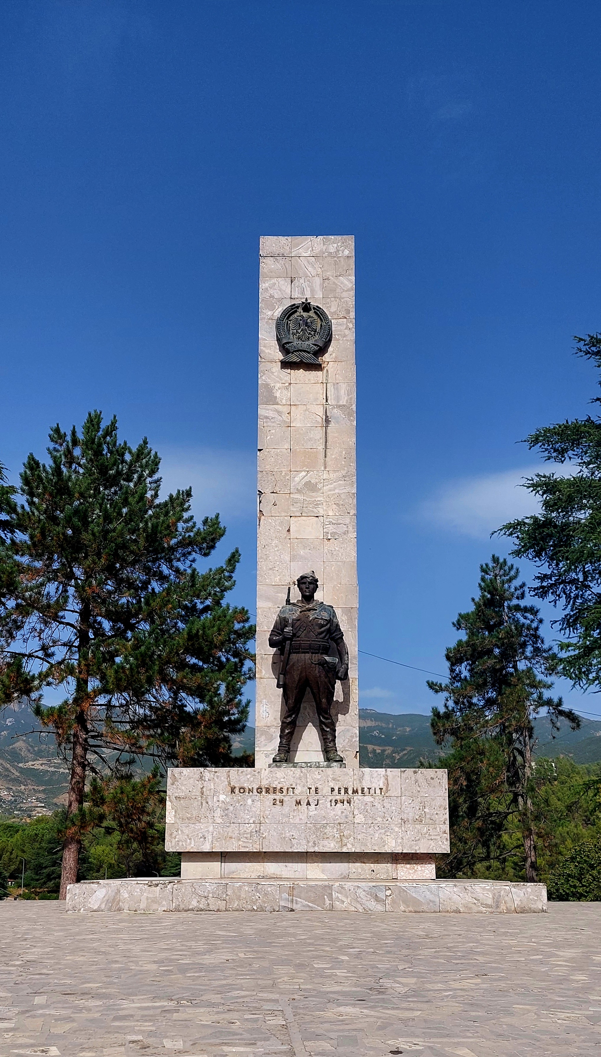 1944 Congress Monument, Përmet