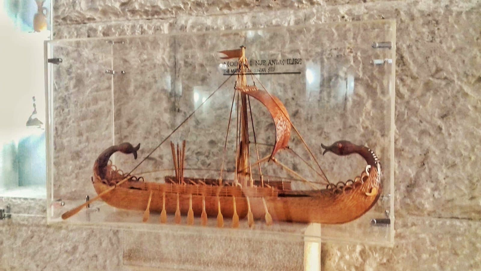 Model of an Illyrian lembus