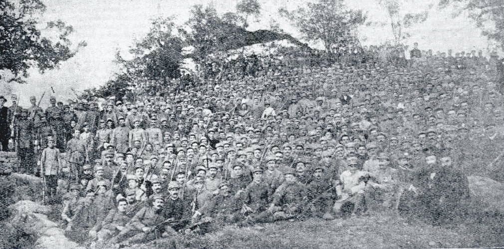 Armed Epirote band at Korce, 1914