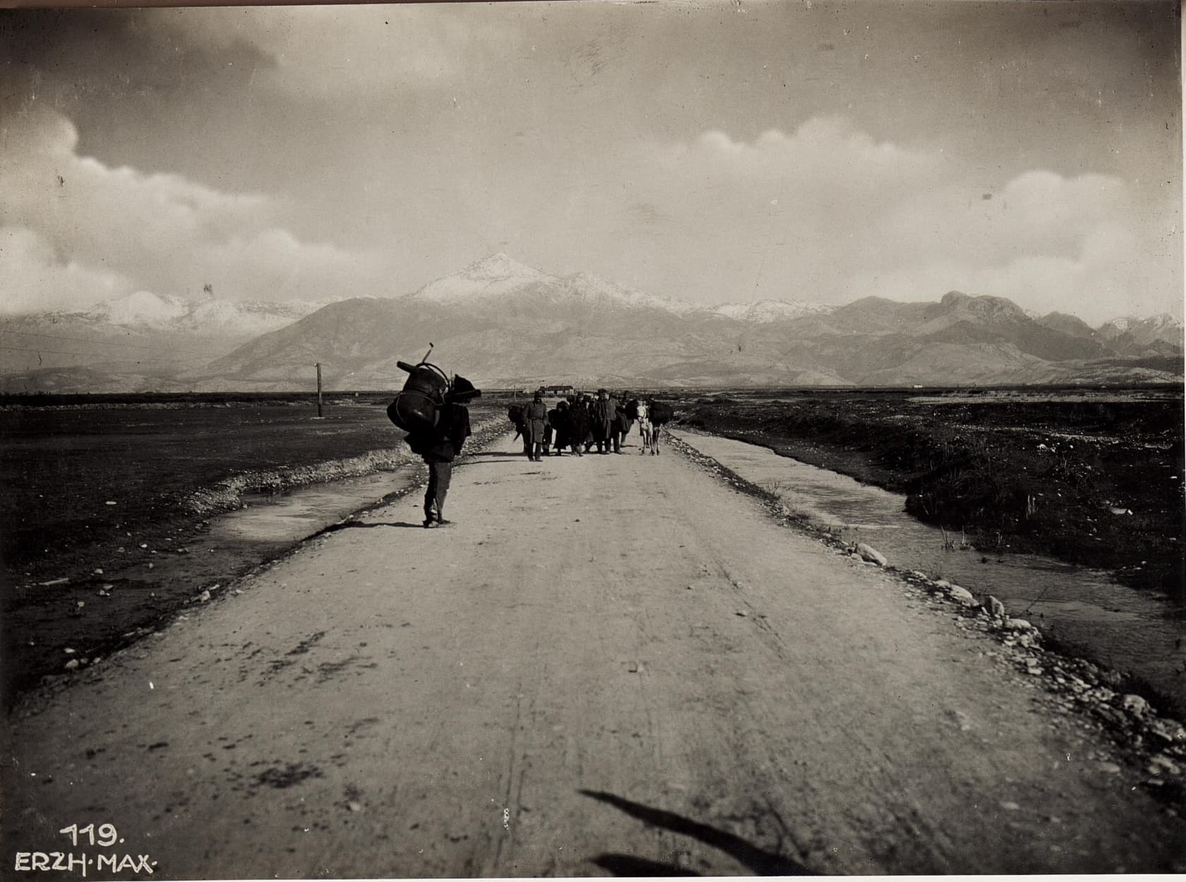 Street with Albanian types, Kriegspressequartier