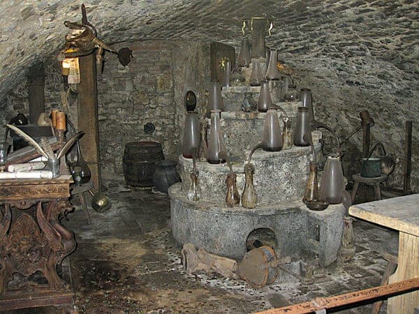 Speculum Alchemiae — Prague's hidden lab found in a flood