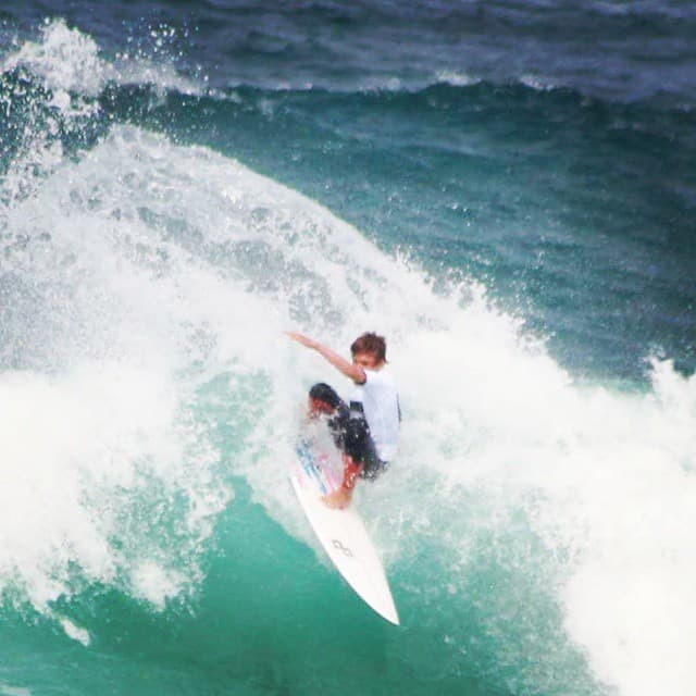 Enjoying the blues waters of Nazaré.
