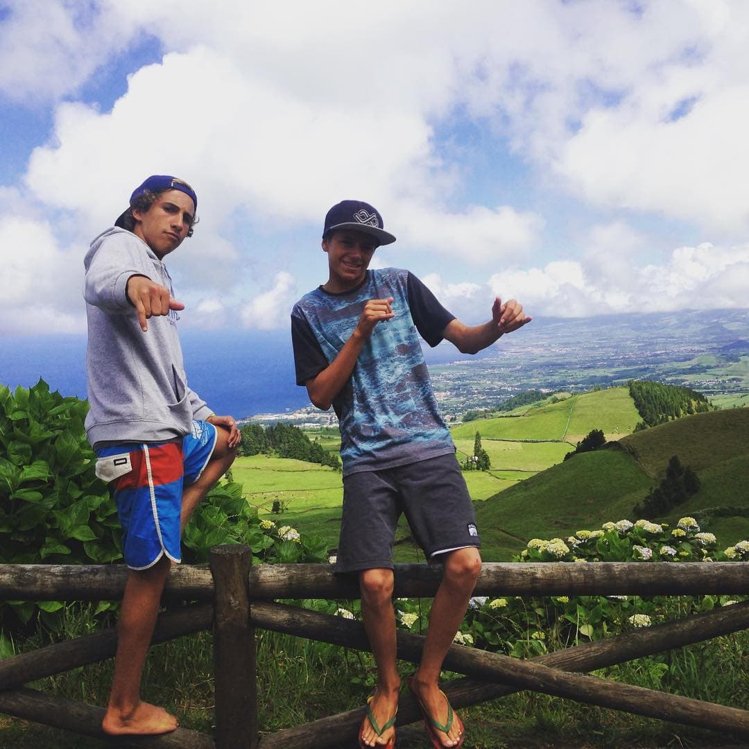Enjoying the highest points of the Azores with @martim_magalhaes