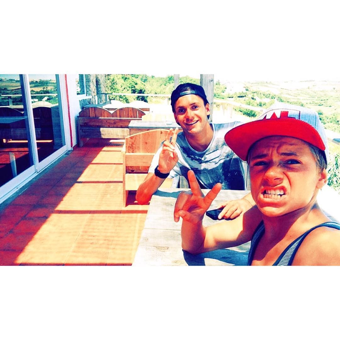 Pizza with ma bro before heading off to España for the Pro junior!!