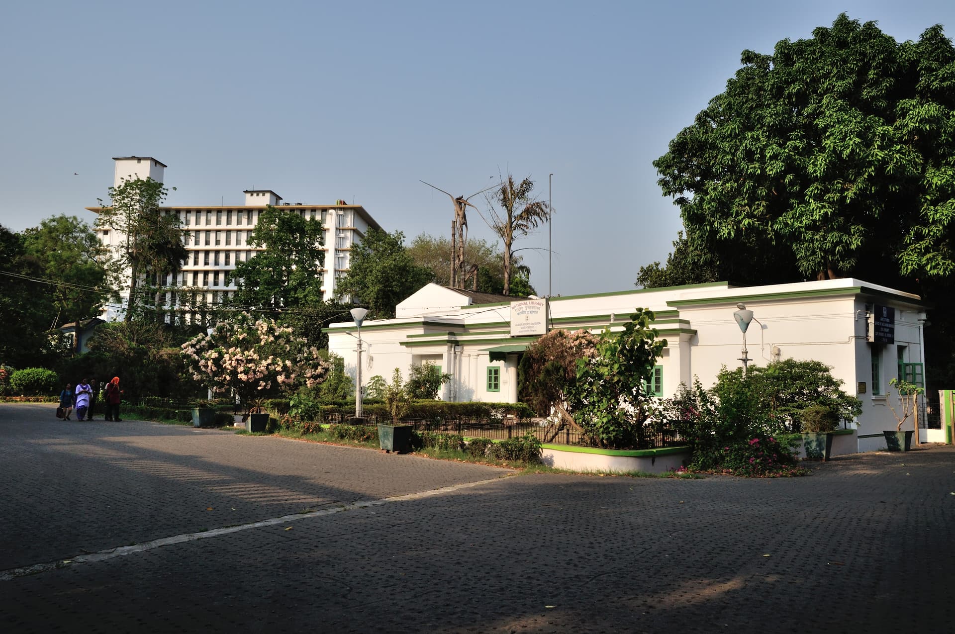 Annex and Laboratory Buildings - Indian National Library - Belvedere Estate - Kolkata 2014-05-02 4738