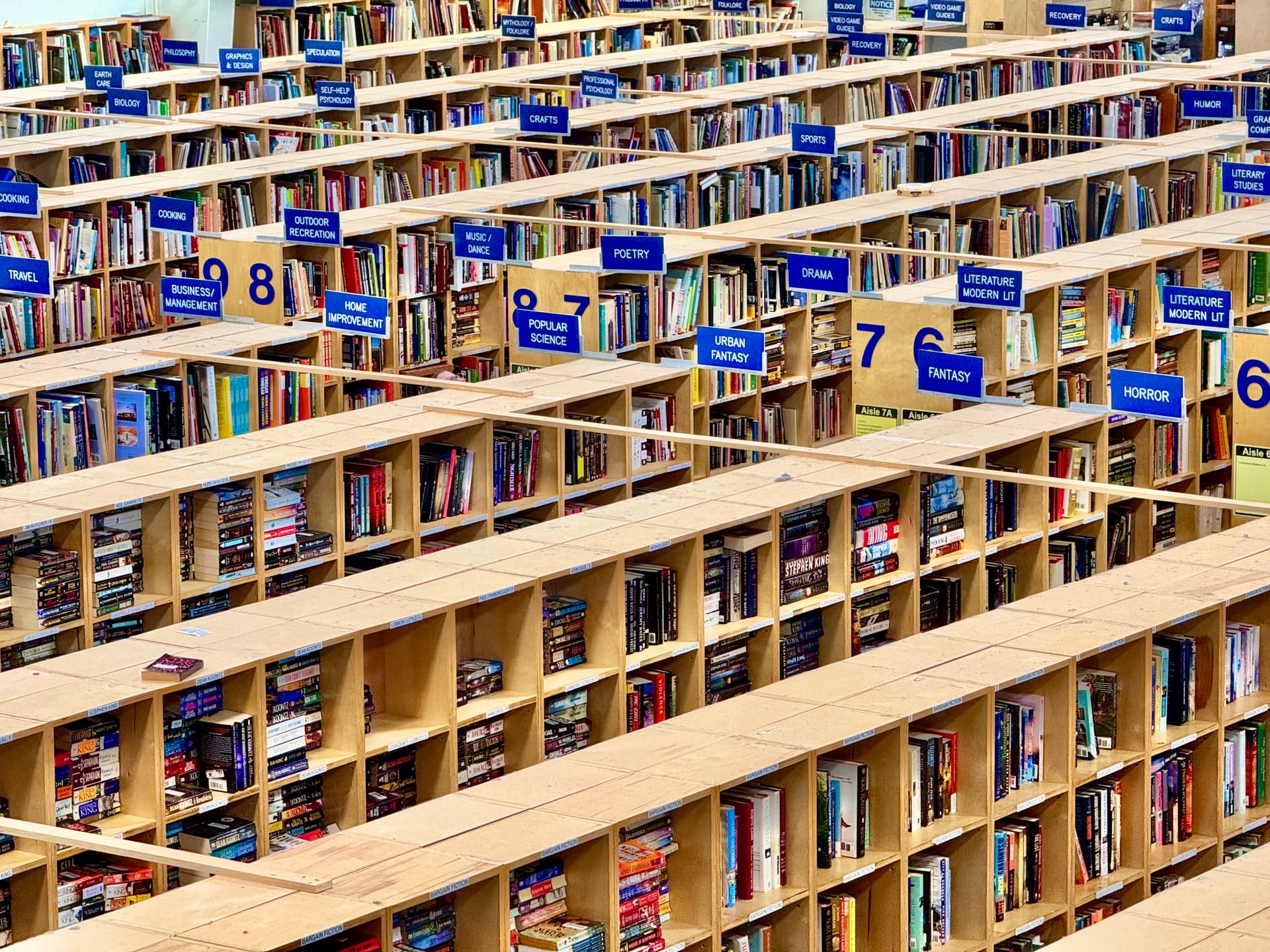 McKAY's used bookstore in Chattanooga, Tennessee 04
