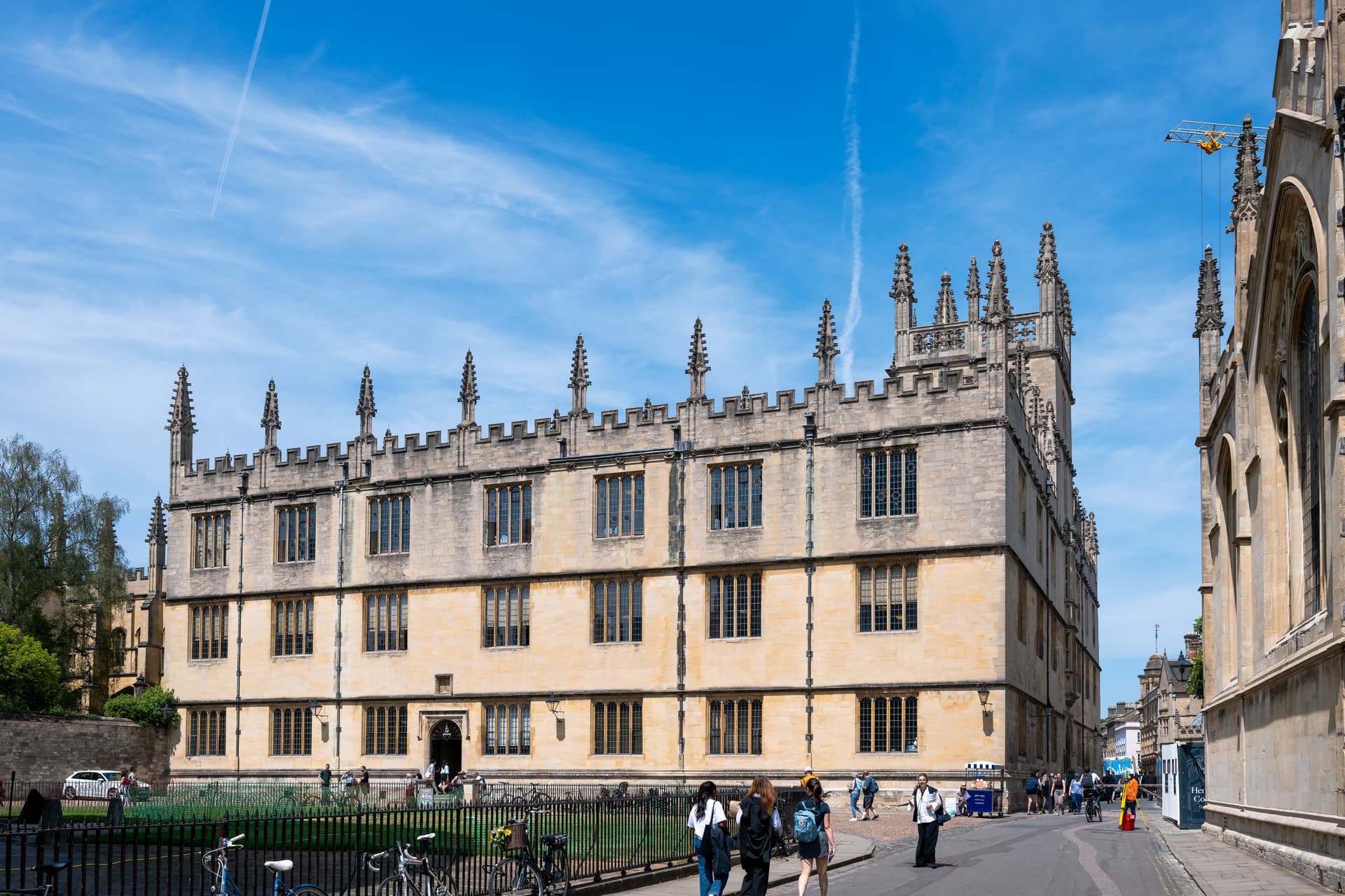 1047185 I BODLEIAN LIBRARY AND SCHOOLS QUADRANGLE INCLUDING THE DIVINITY SCHOOL AND THE CONVOCATION HOUSE, fro - Tilman2007