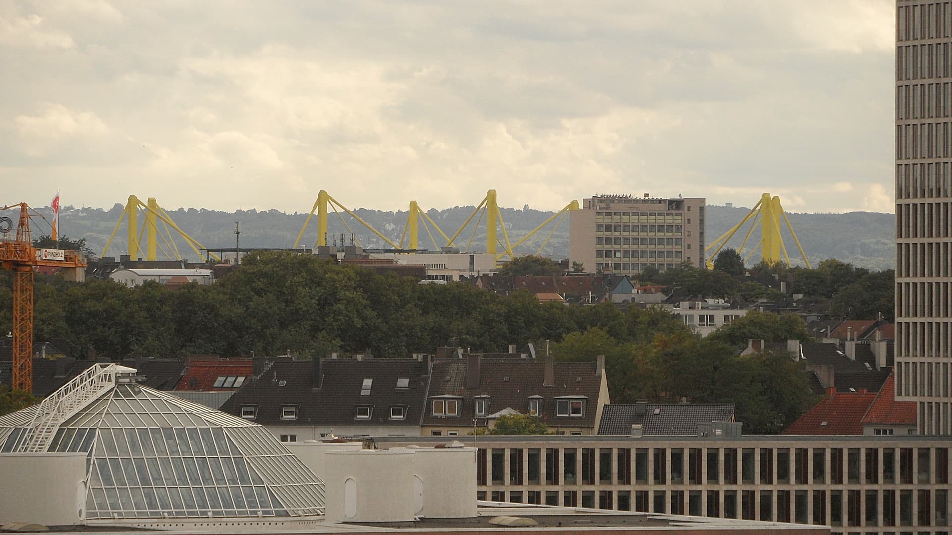 Dortmund Stadion von Reinoldi 8050 201709