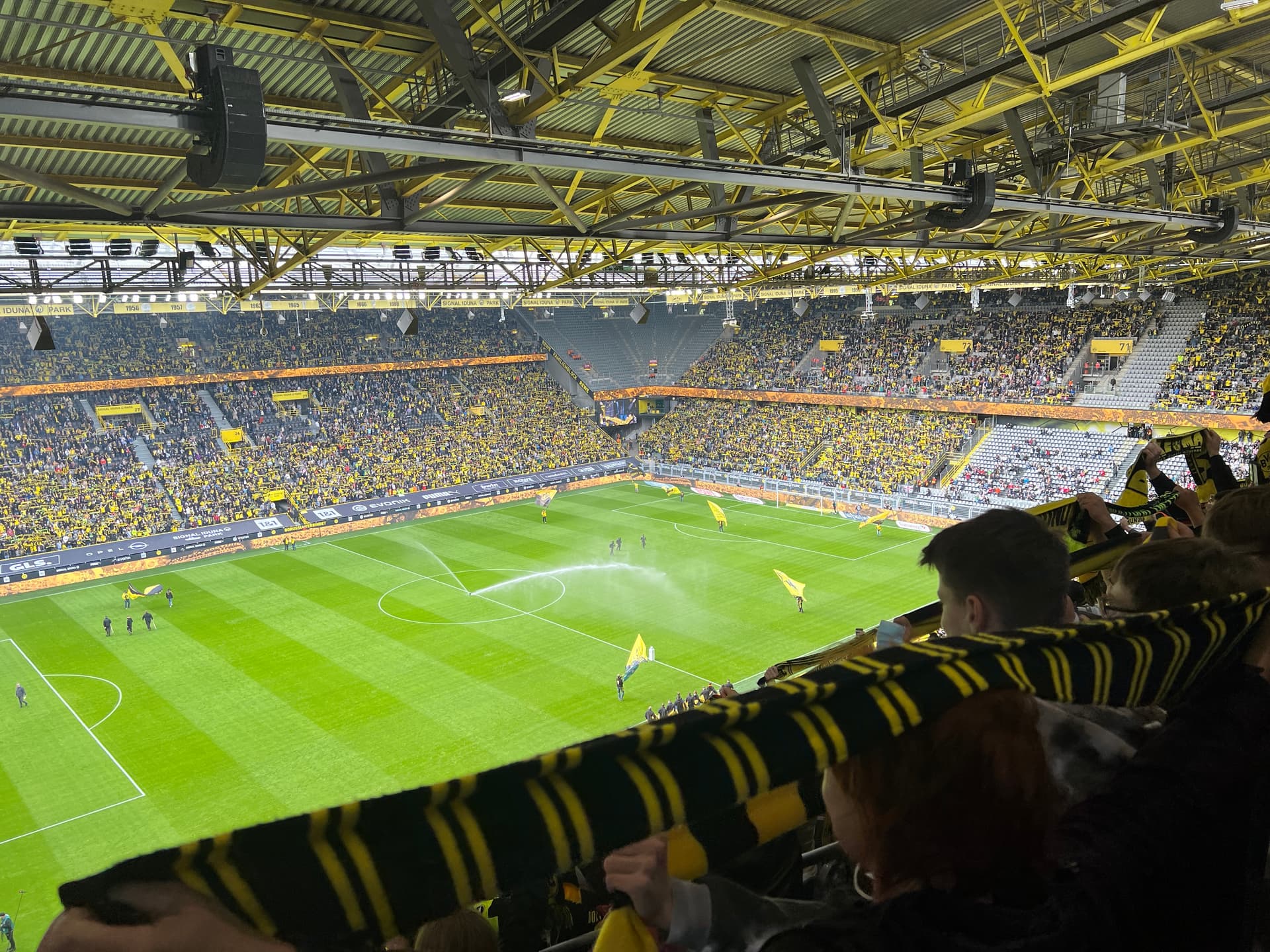 Fußball-Bundesliga 2021-2022 - Borussia Dortmund vs VfB Stuttgart 002