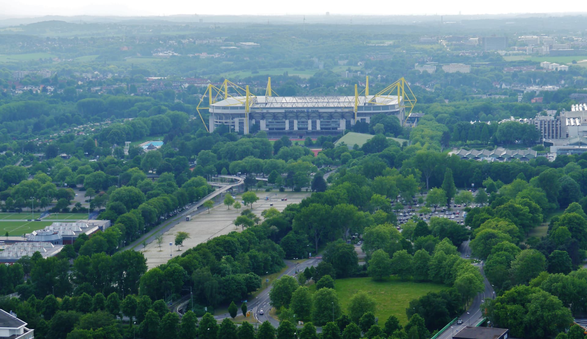 Dortmund Blick vom Florianturm auf den Signal Iduna Park 1