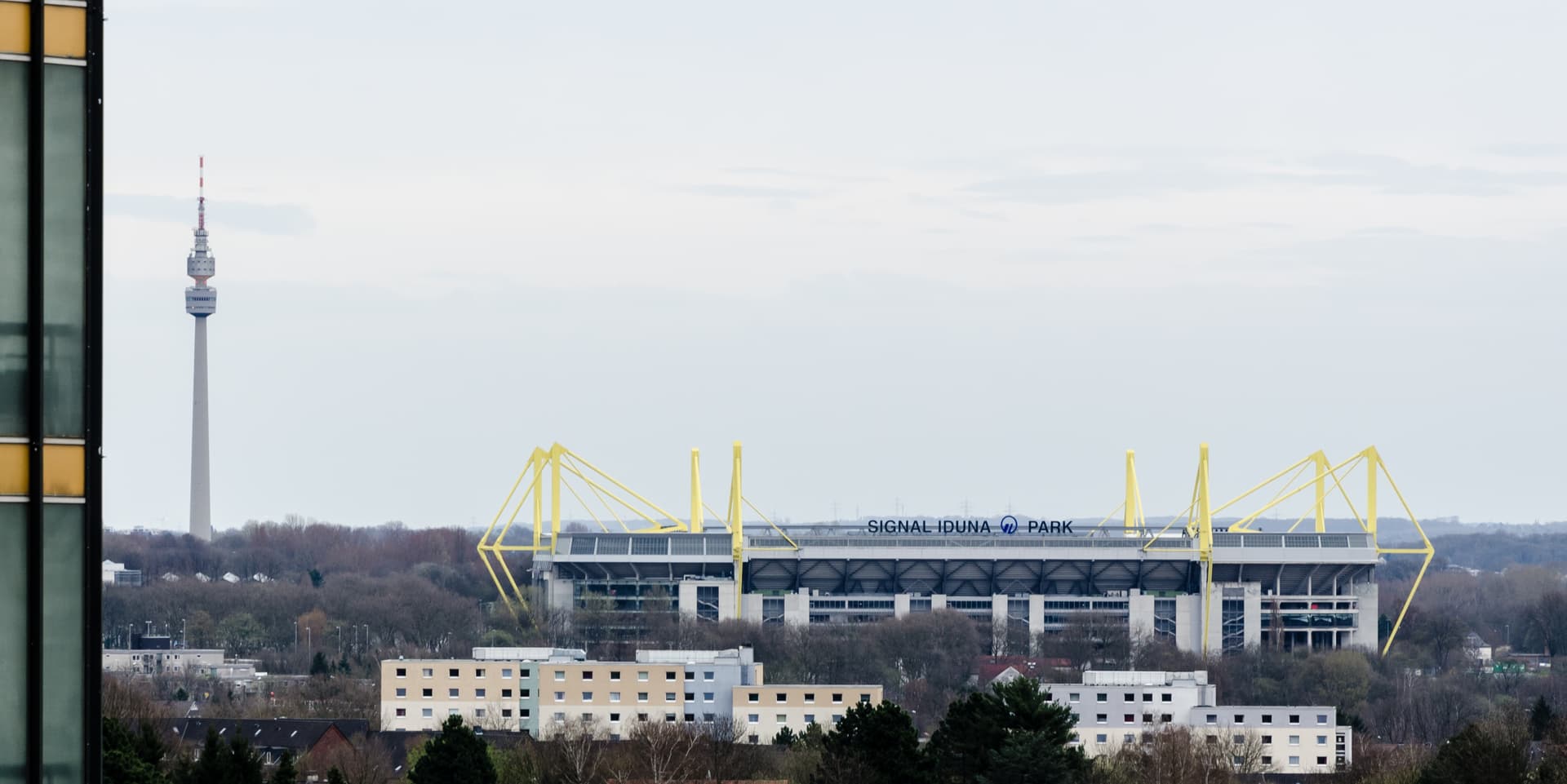Fernsehturm-Signal-Iduna-Stadion-2013