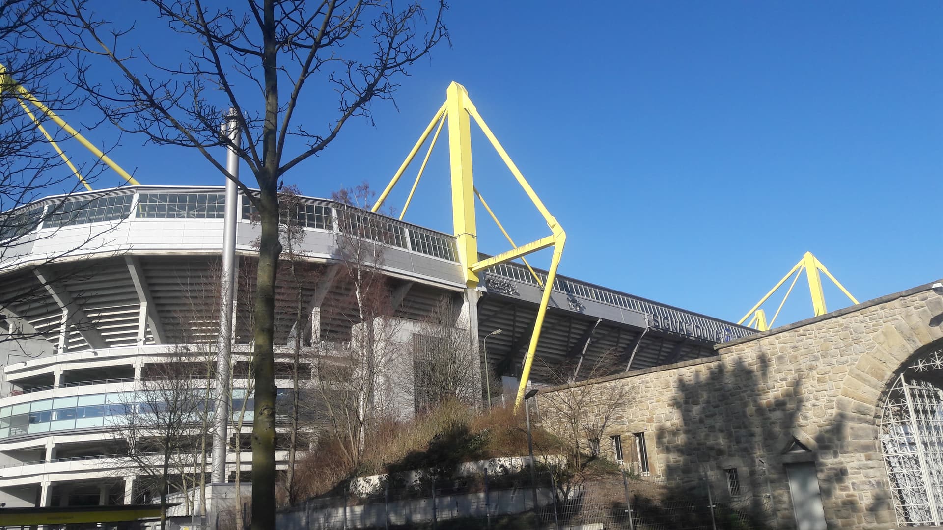 Signal Iduna Park
