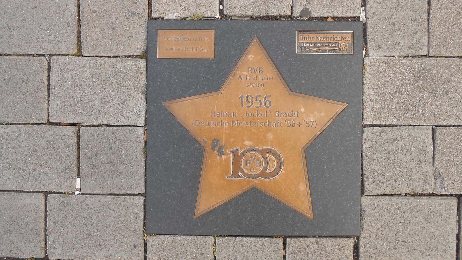 BVB Walk of Fame 25-100