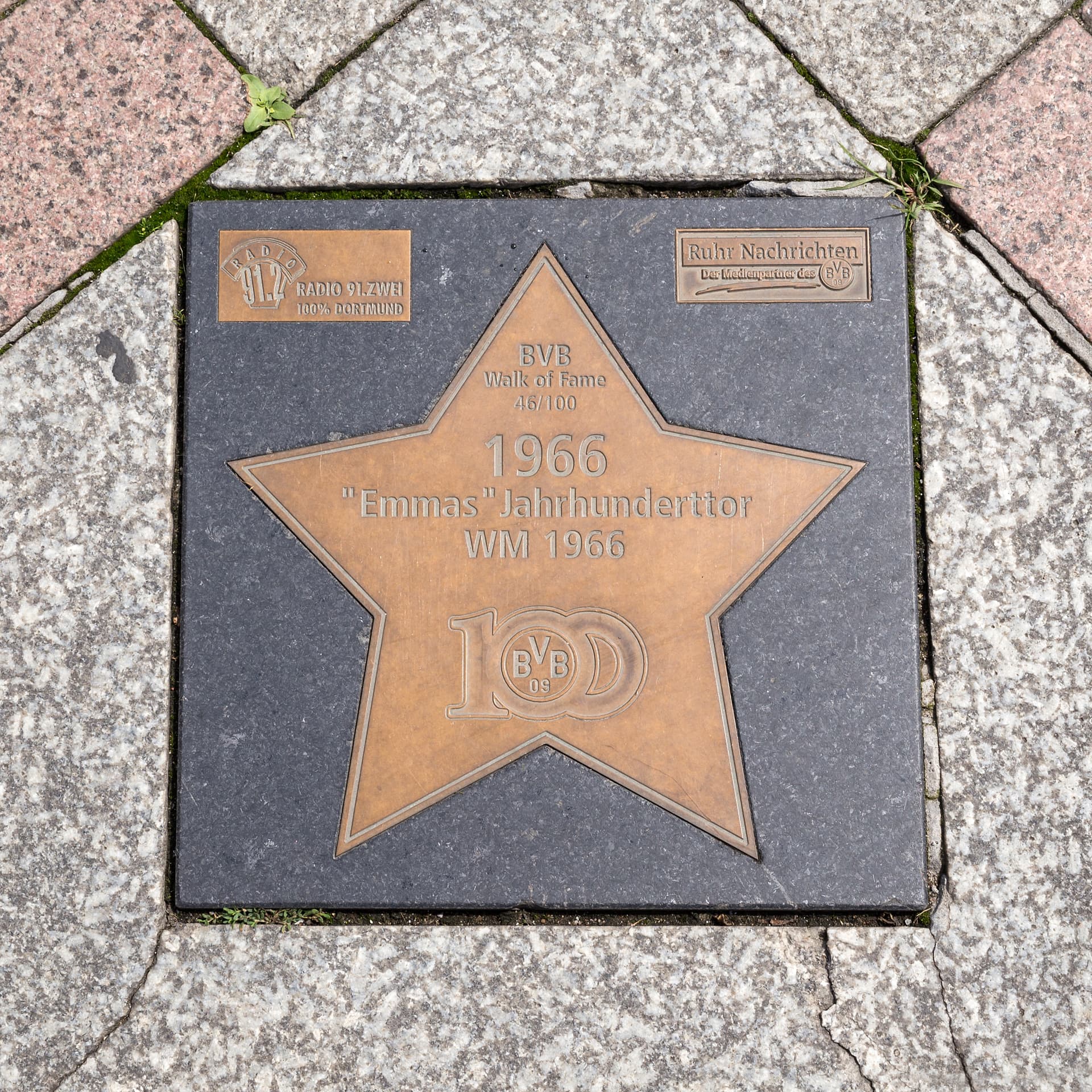 BVB Walk of Fame 1966 Emmas Jahrhunderttor WM 1966