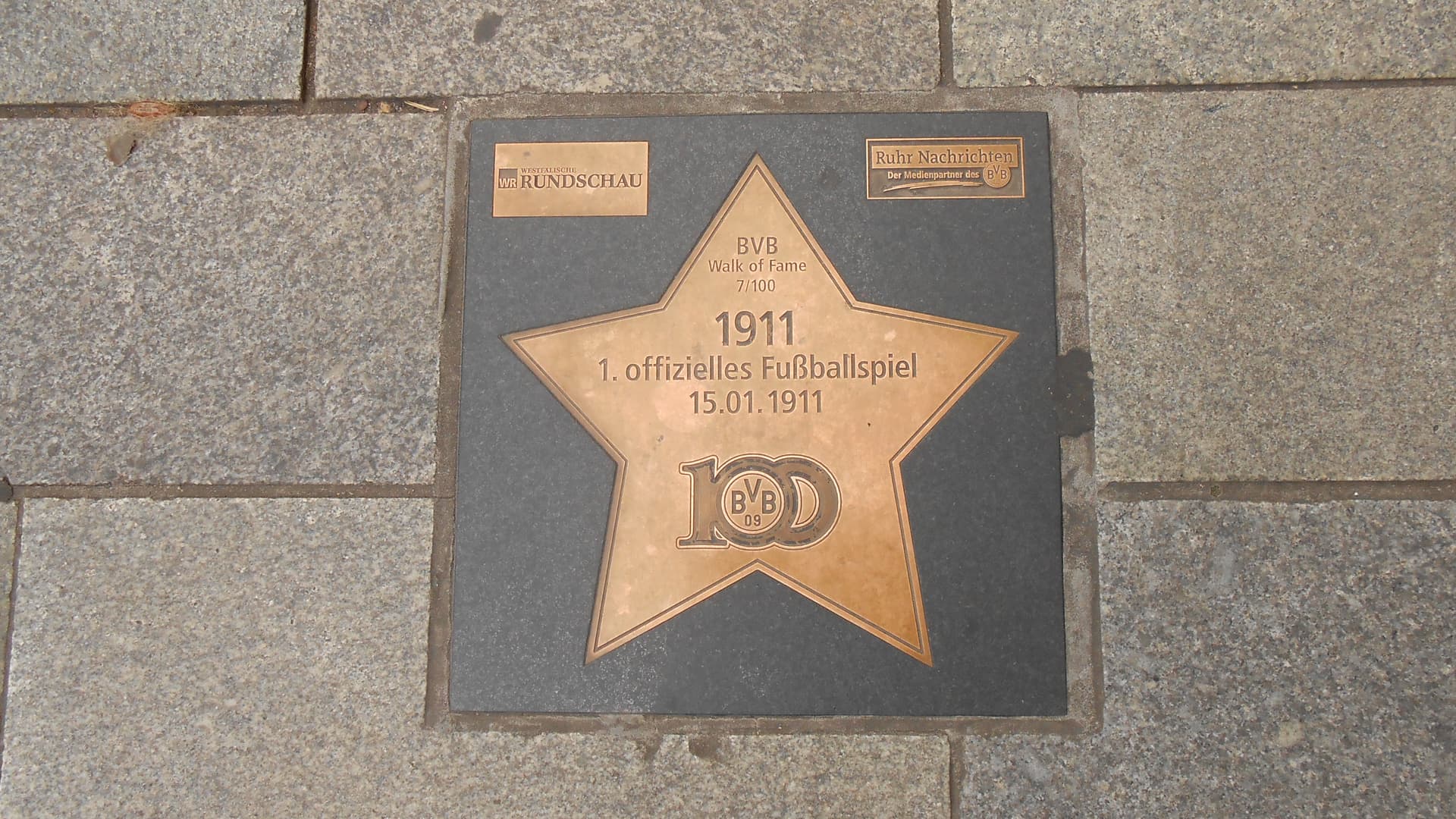 BVB Walk of Fame 07-100