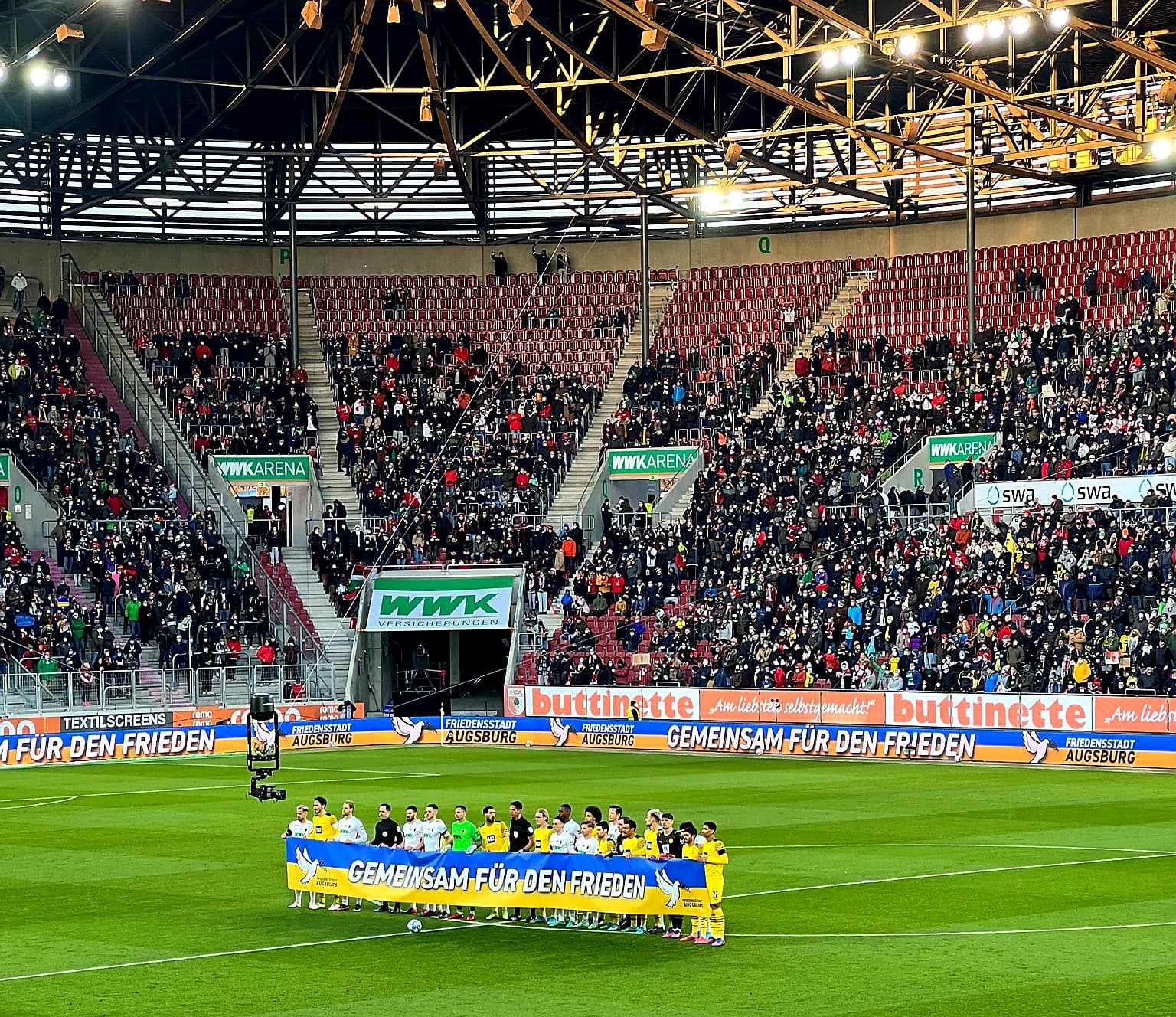 Fußball-Bundesliga 2021-2022 - FC Augsburg vs Borussia Dortmund