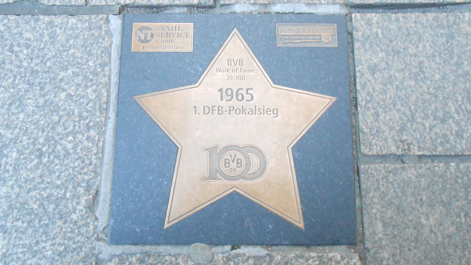 BVB Walk of Fame 39-100