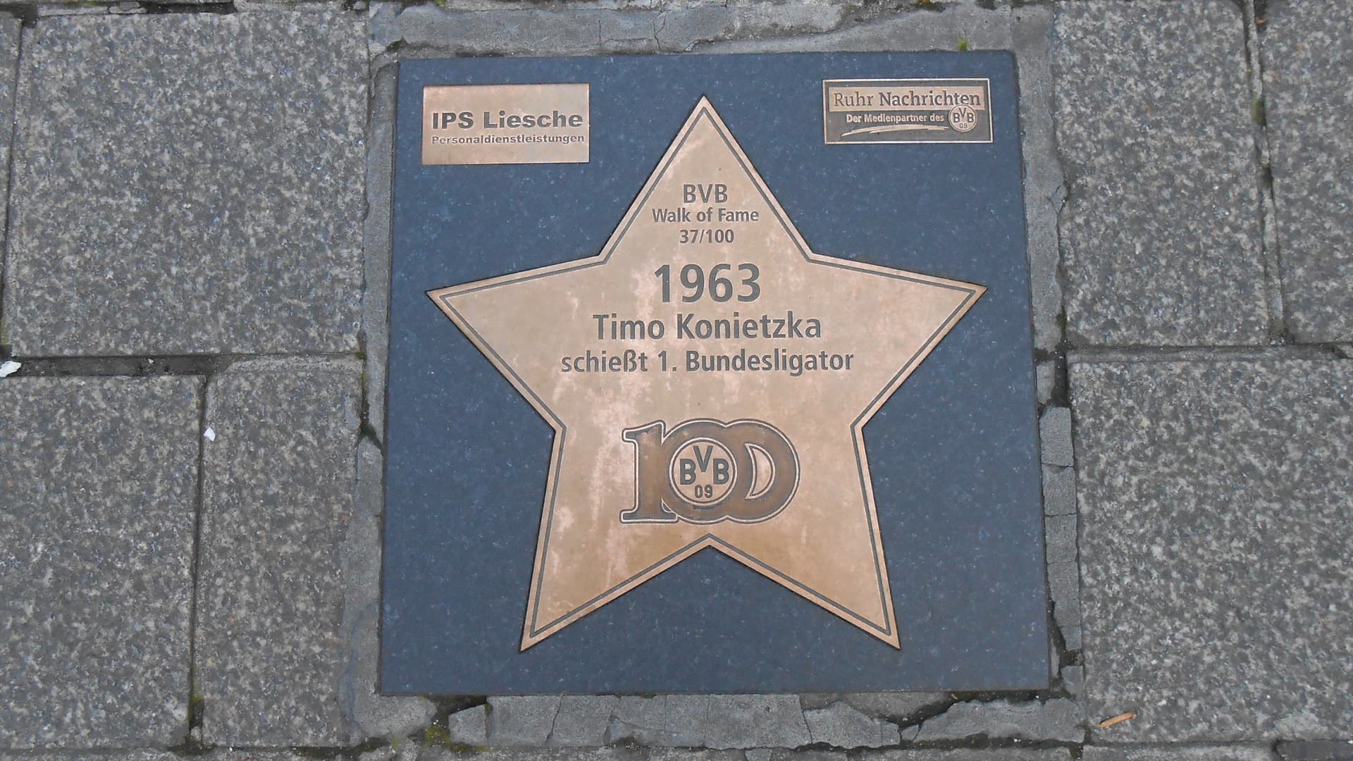 BVB Walk of Fame 37-100
