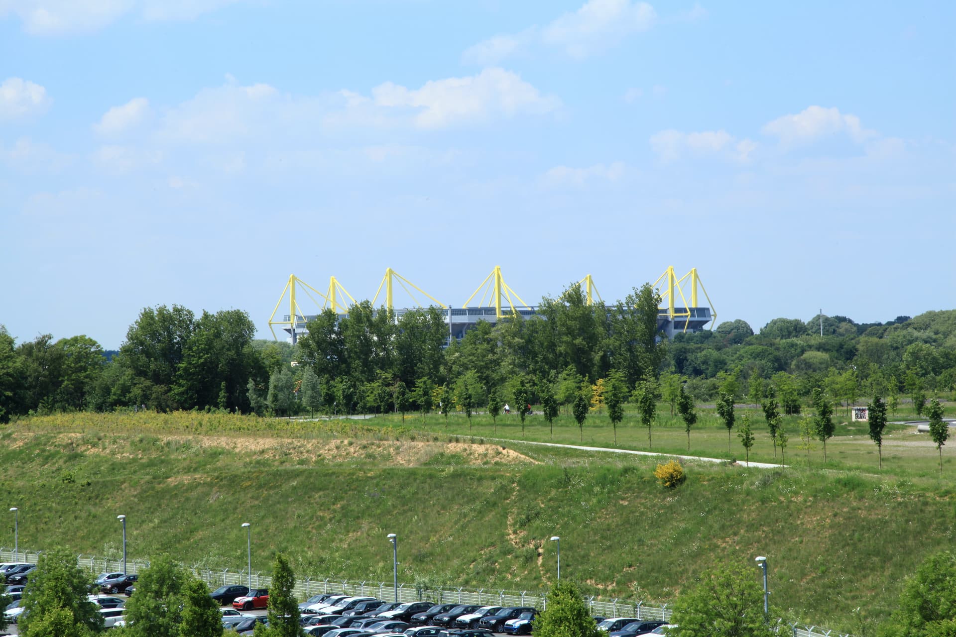 Dortmund - PW-Phoenixpark + Signal Iduna 01 ies