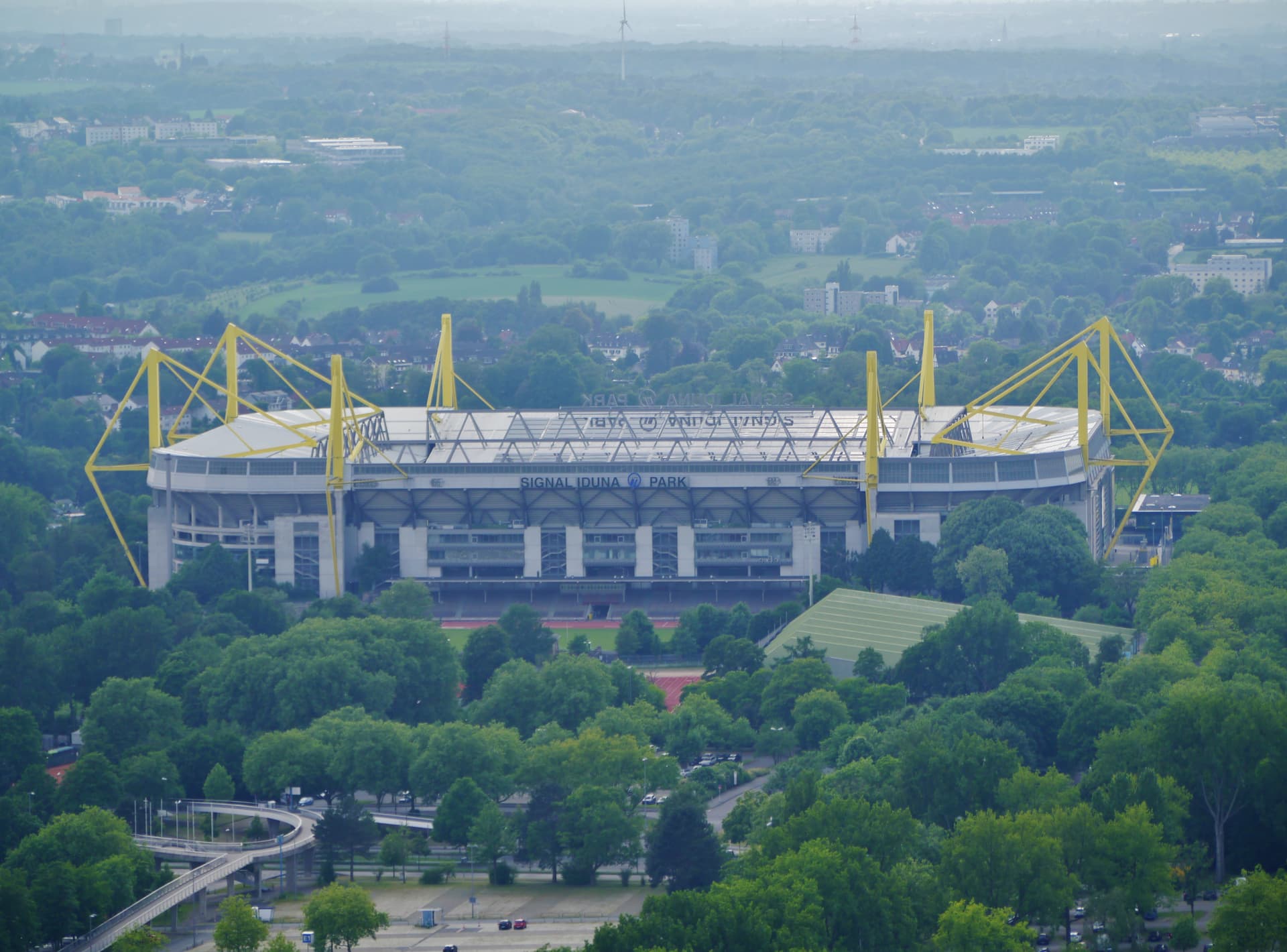 Dortmund Blick vom Florianturm auf den Signal Iduna Park 2