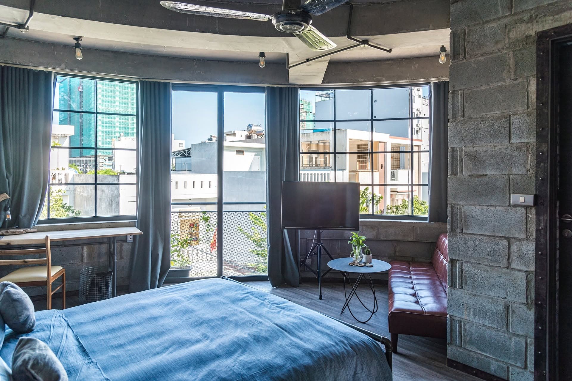 CRITERIA FOR CHOOSING A HOTEL (4 of 6)