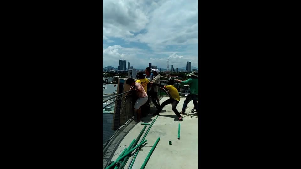 Phát triển từng bước.