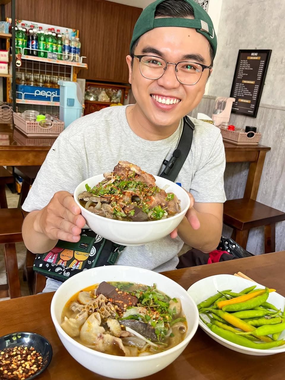 Tui Mới phát hiện Quán bún lòng bò núp hẻm khá hấp dẫn. (7 of 8)