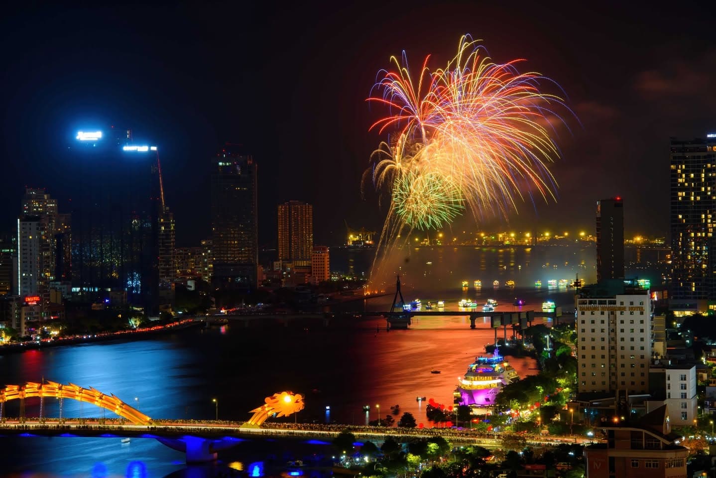 CÙNG Bridges Danang Boutique Hotel NGẮM LẠI MÀNG TRÌNH DIỄN ĐẸP NHẤT T (7 of 10)