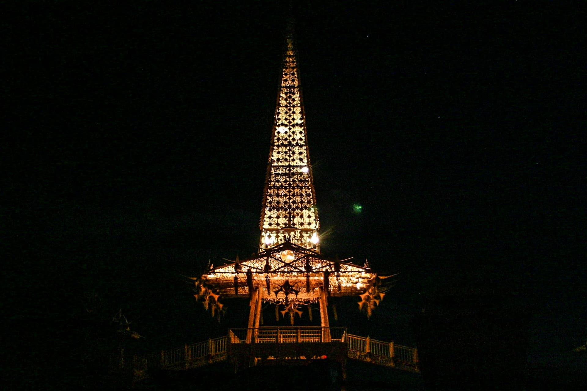 Temple of Stars, moonlit spire · 2/3