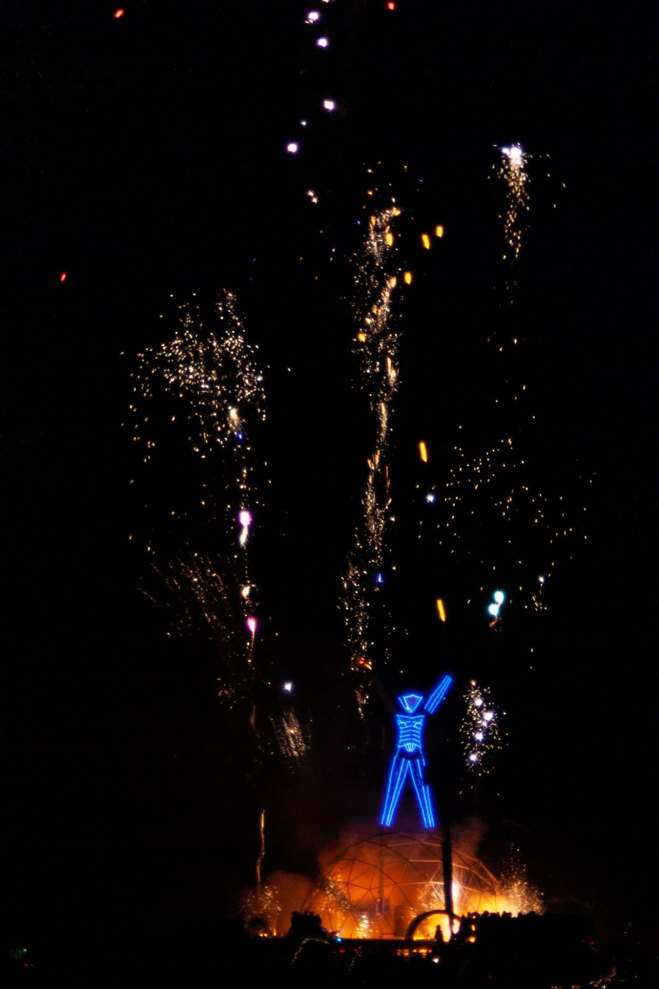 The Man burns with fireworks, 2004 · 6/12