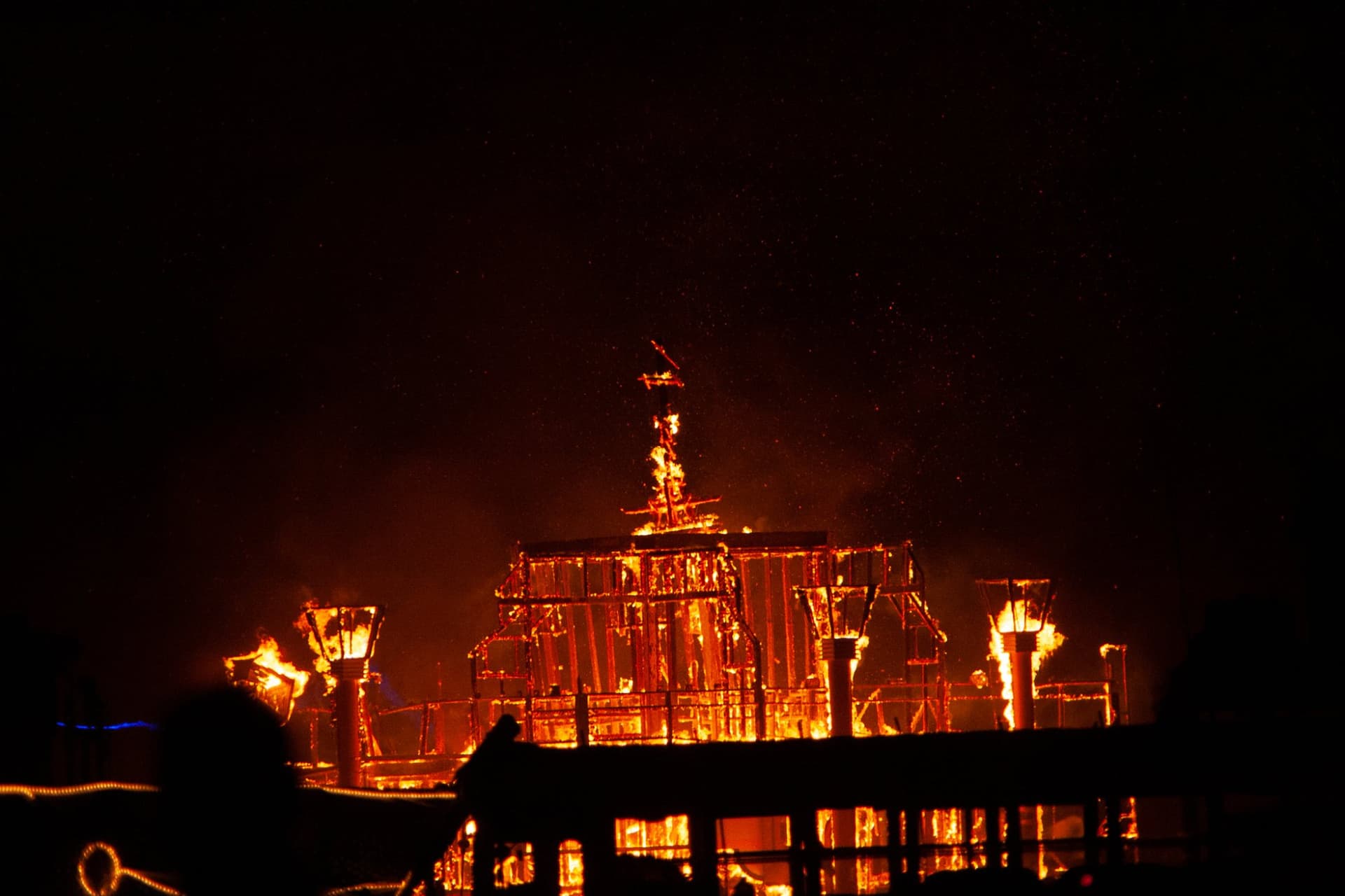 The Pavilion fire, late, 2006 · 4/60