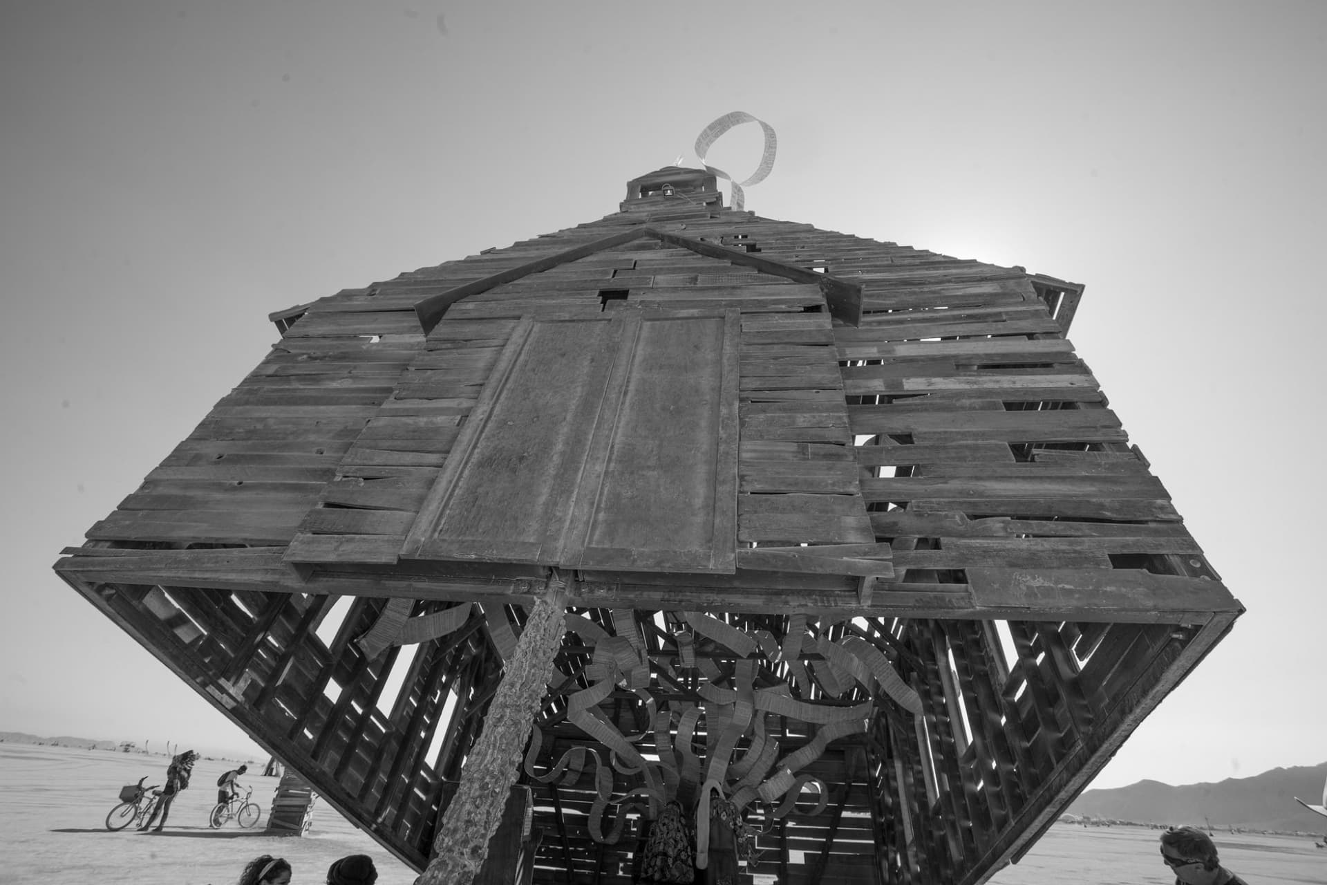 The daytime art walk, 2013 · 20/20