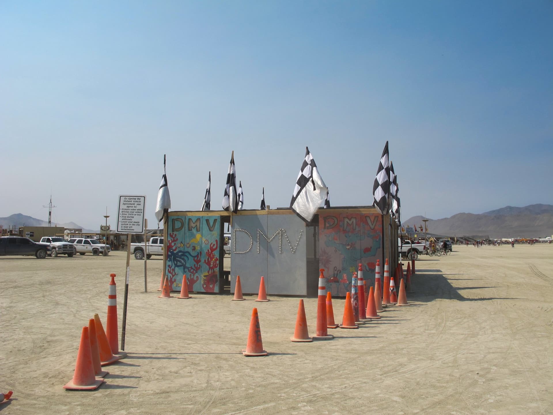 The water tankers and checkpoint · 3/3