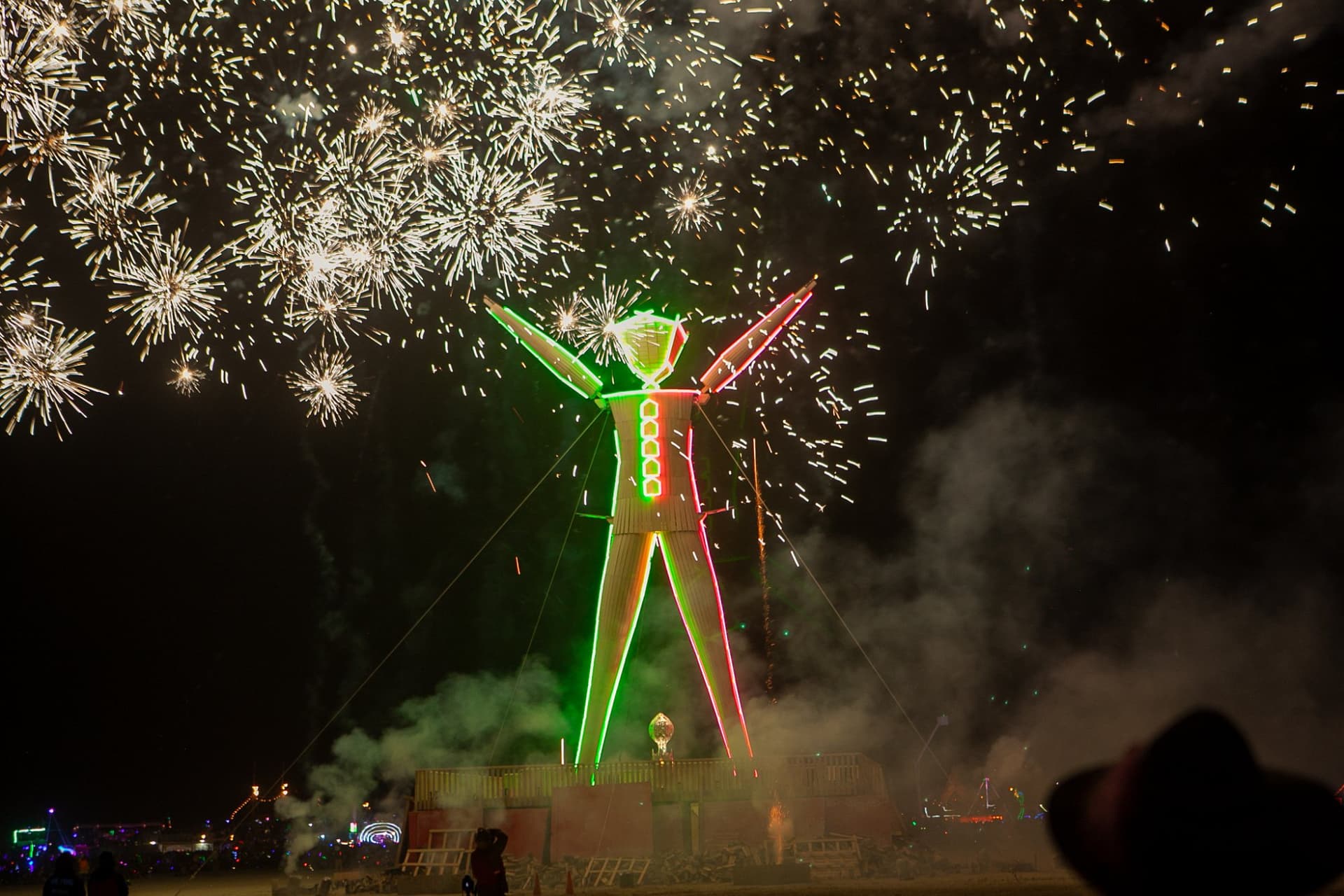 Fireworks over the Man, 2015 · 15/19