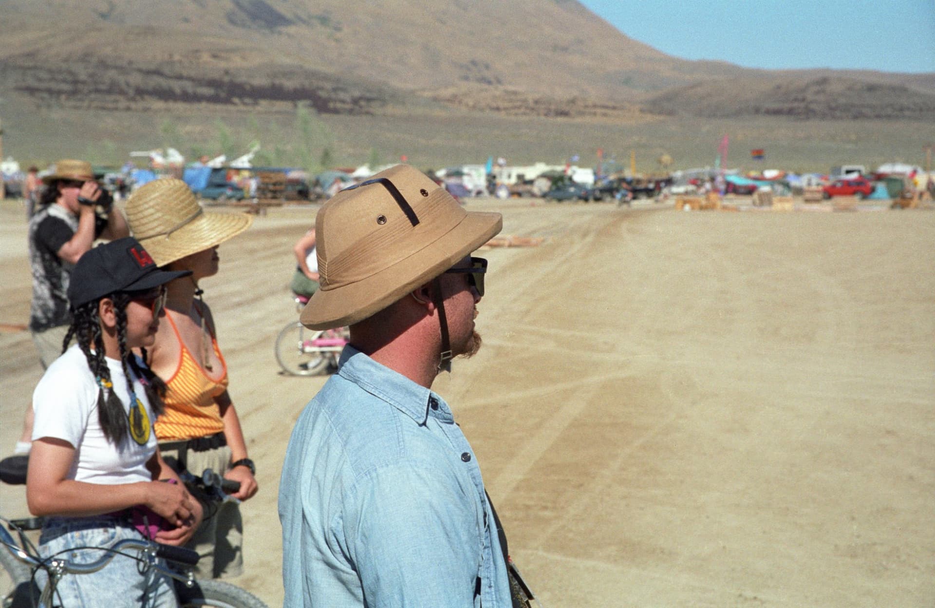 The playa cannon, crew at the wheel · 6/9