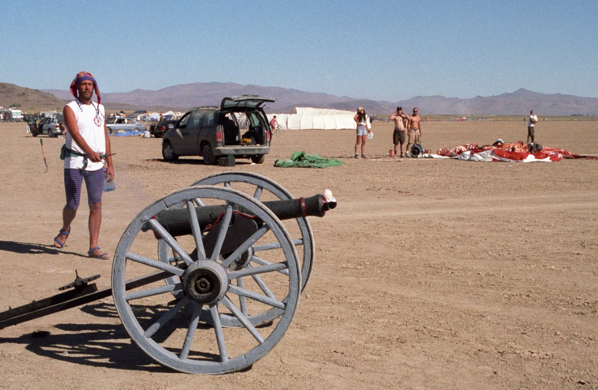 The playa cannon, lining up the shot · 8/9