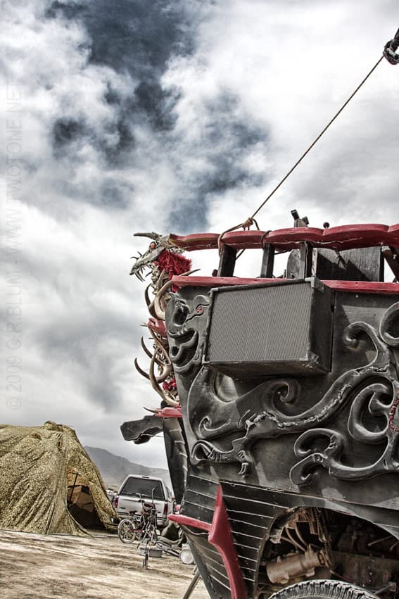 Antlered dragon mutant vehicle detail with speaker