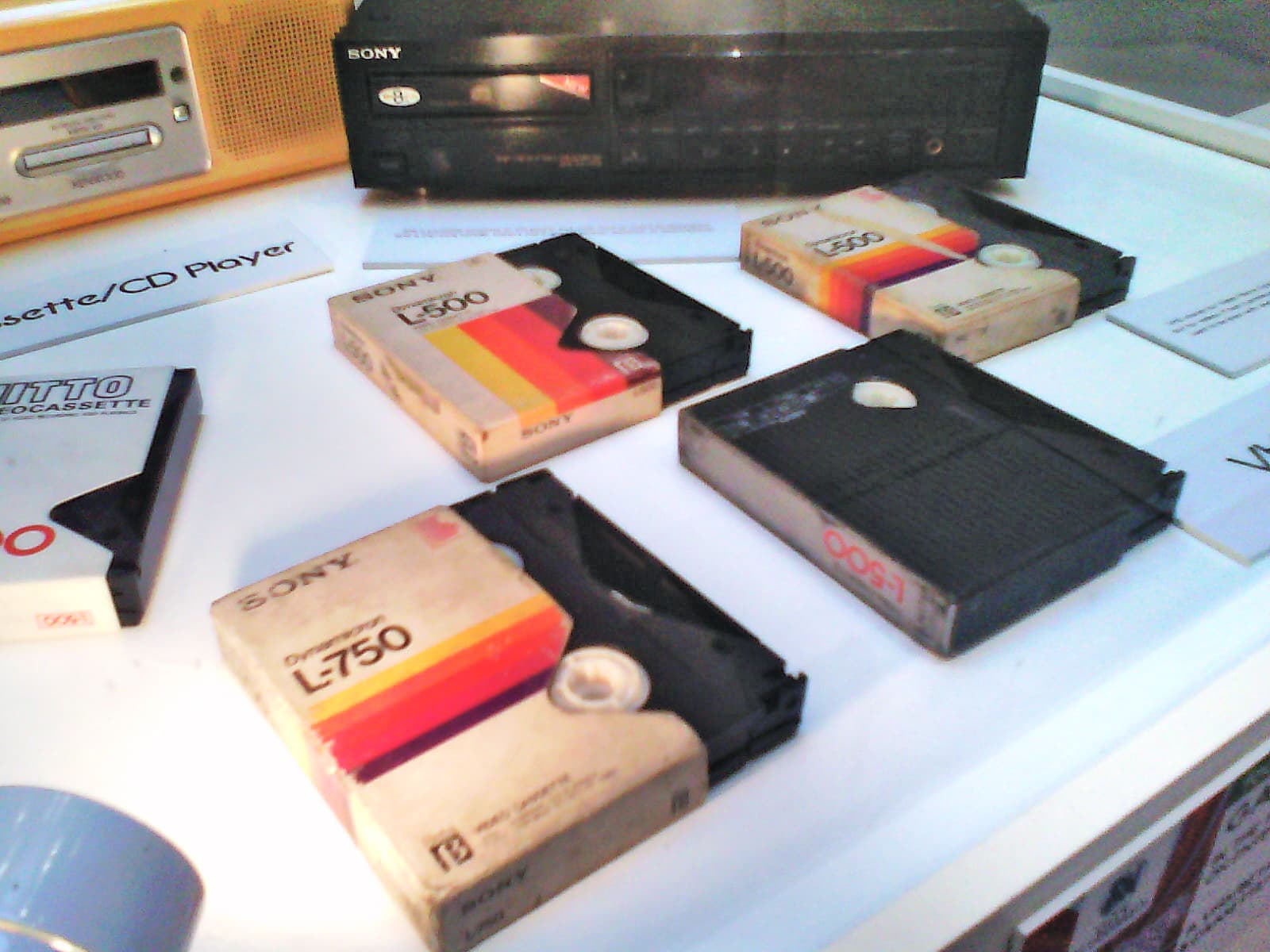 Betamax vs VHS (1976)