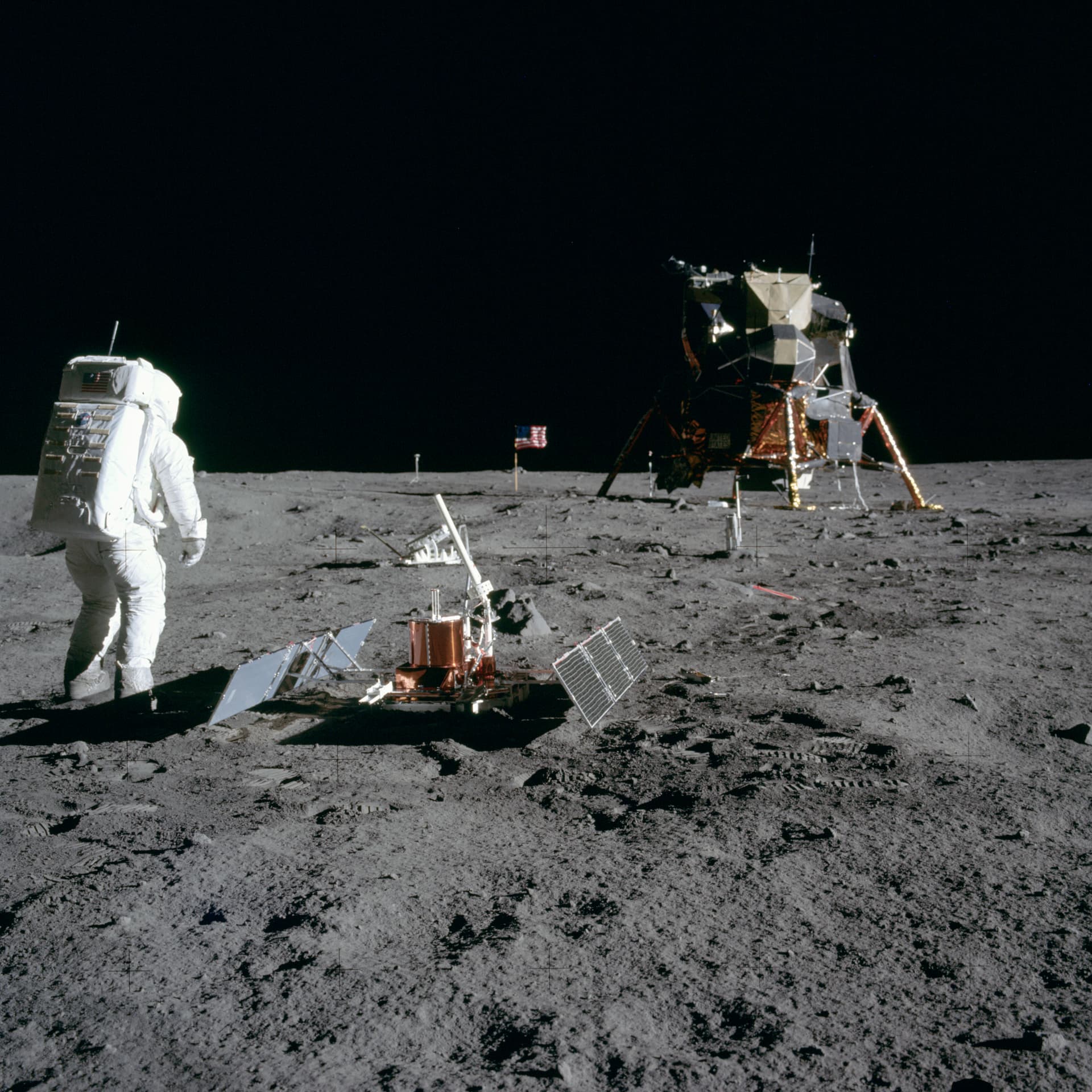 Apollo 11 photographs (1969) (1969)