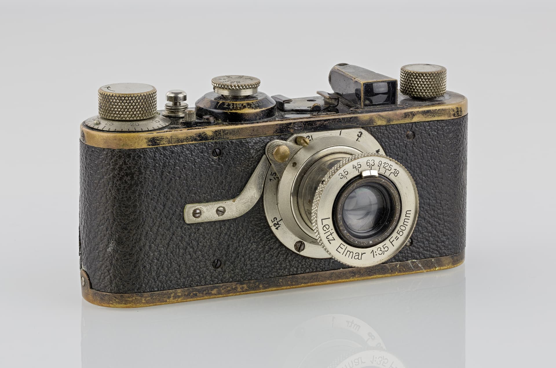 The Leica 35mm (1925) (1925)